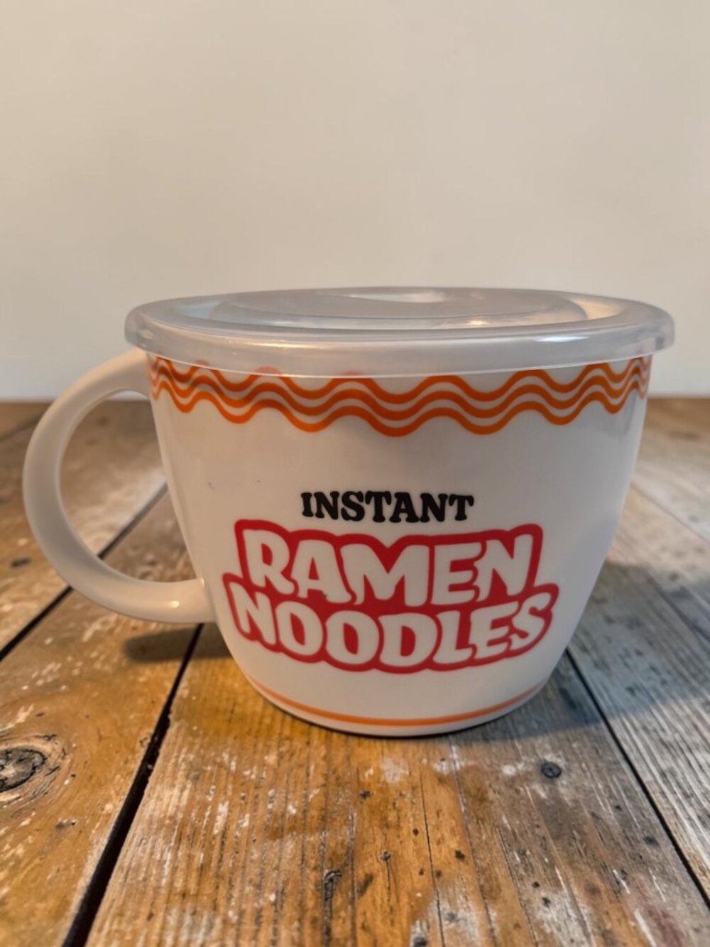 Instant Ramen Noodles Ceramic Soup Mug With Lid - Fun Kitchenware For Soups Or S